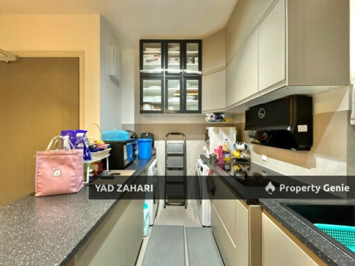 Aster Residence, Kuala Lumpur | RM650K - Condominium with Balcony & Linked Bridge with MRT