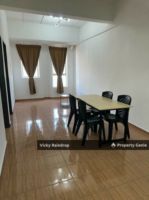 [FOR SALE] PANGSAPURI MALIM JAYA NEWLY FURNISHED AND RENOVATED