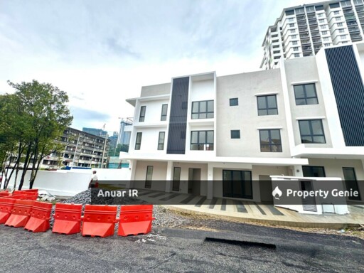 [Freehold Non Bumi] SUPERLINK TERRACE HOUSE 3 STOREY TAMAN NAGA EMAS ,JALAN SINAR KUALA LUMPUR. (Near Residensi Hijauan Lumayan)