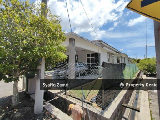 BKP 17 Semi-D Bandar Kuantan Putri