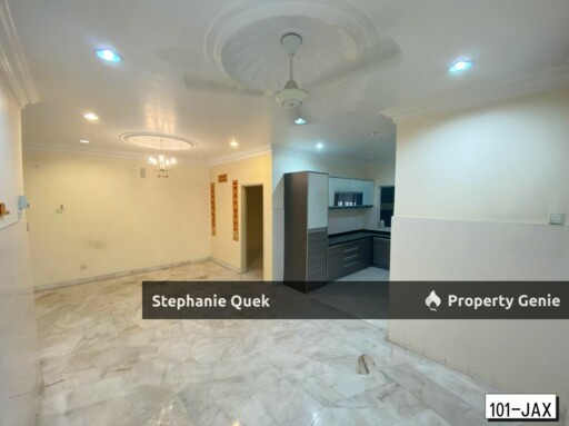 Taman Kintaman Klang 2 Storey Fully Renovated Extended Partial Furnished House For Rent
