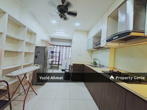 Pangsapuri Adamai Near RTS JB 3+1 Room 3 Bathroom