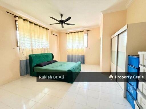 Freehold Corner Lot Terraced Home In Seremban 2Storey, 2600 Sqft