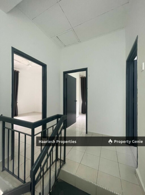 Semi D Seksyen 9 Bandar Puncak Alam
