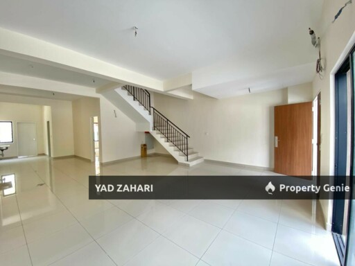 Nassim Heights, Ampang | 3-Storey Link 5 Bedrooms | RM1.2M - Strategic Location & Exclusive Private Road