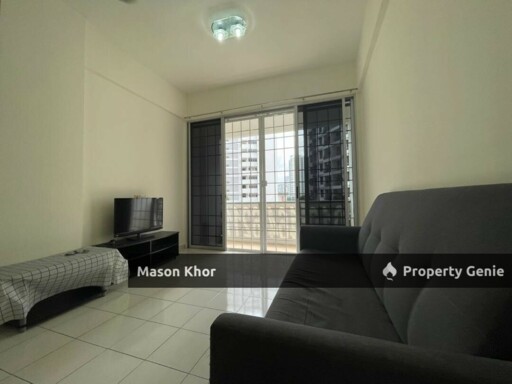 PUTRA PLACE CONDOMINIUM 1000sf LOW FLOOR BAYAN LEPAS