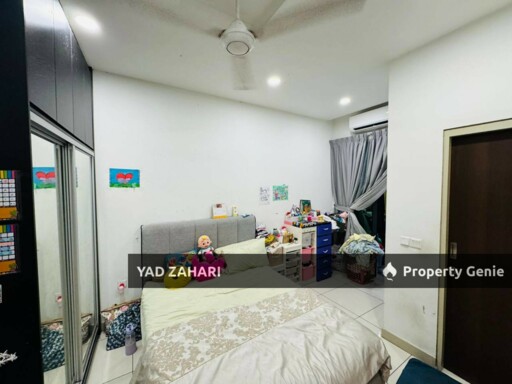 Ferrea Denai Alam, Shah Alam | 2-Storey Terrace 4 Bedrooms | RM950K - Below MV, Strategic Location & Partly Furnished