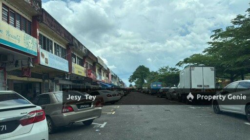 (Ground Floor) Taman Daya Shop For Rent