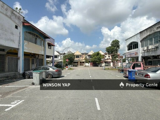 2 Storey Shop Lot Tmn Desa Jaya JB Chinese Area ROI 5% Freehold