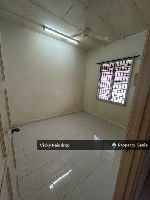 [FOR SALE] TAMAN SAUJANA INDAH SINGLE STOREY WITH ATTIC FLOOR FREEHOLD