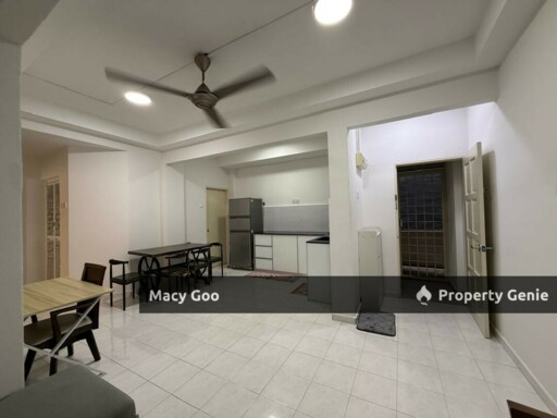 Kiara Apartment Batu Berendam
