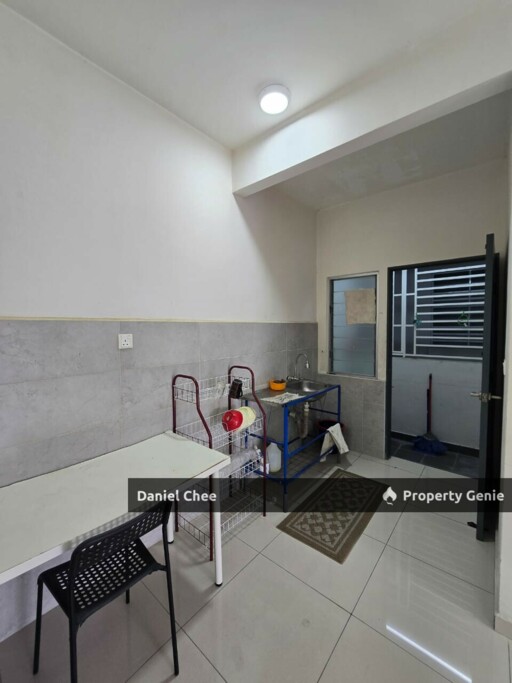 KAMPUNG PALOH CONDOMINIUM – 2-BEDROOM UNIT FOR RENT