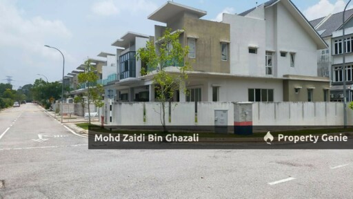 Corner lot double storey