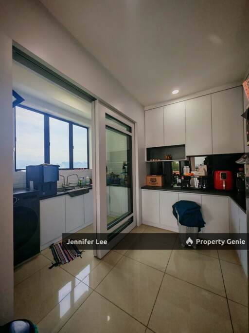 Freehold Corner Unit Condo with Balcony, Upper East, Tigerland, Ipoh