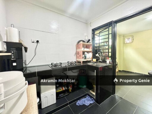 Freehold & Renovated | [End Lot] Double Storey, Taman Koperasi Cuepacs @ Kajang