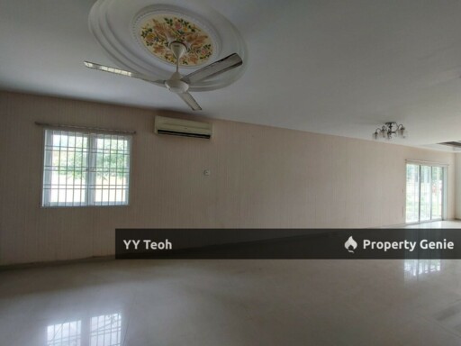 CORNER Taman Merbok Double Storey Terrace