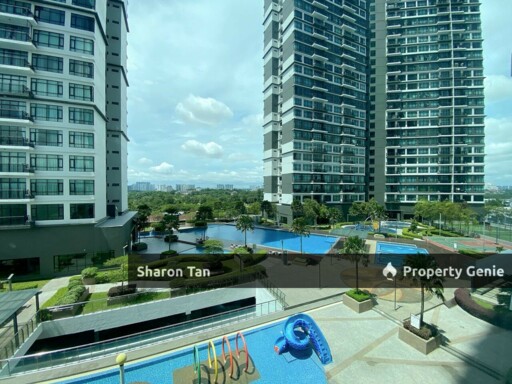 Hot Area Molek Regency 2 Parking 2 Bedroom Golf & Pool View Bath Tub