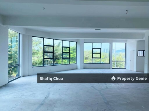2 Adjoining Corner & Intermediate Shop Office in D'Alpina Business Park Puchong