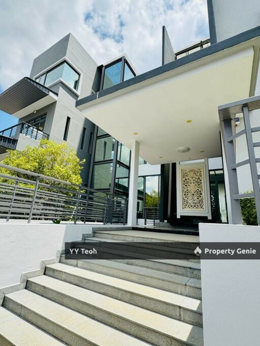 Ozana Villa 3.5 Storey Luxury Bungalow