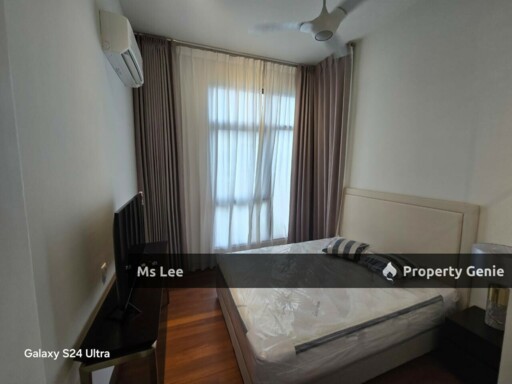 Pavilion Embassy Oxford Residences @ KLCC-Near LRT, level 13 TRX view, Good for investment