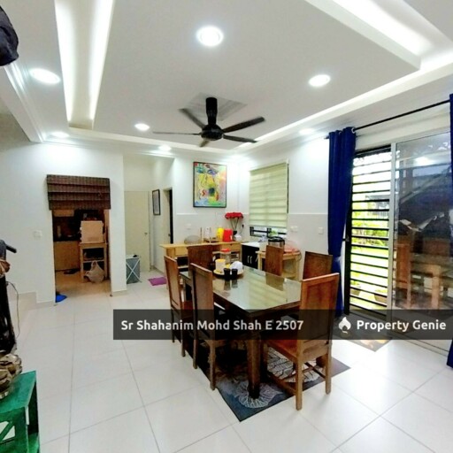 Corner Lot Double Storey Semi-D Cluster, Bayu Suria , Bandar Puncak Alam , Selangor