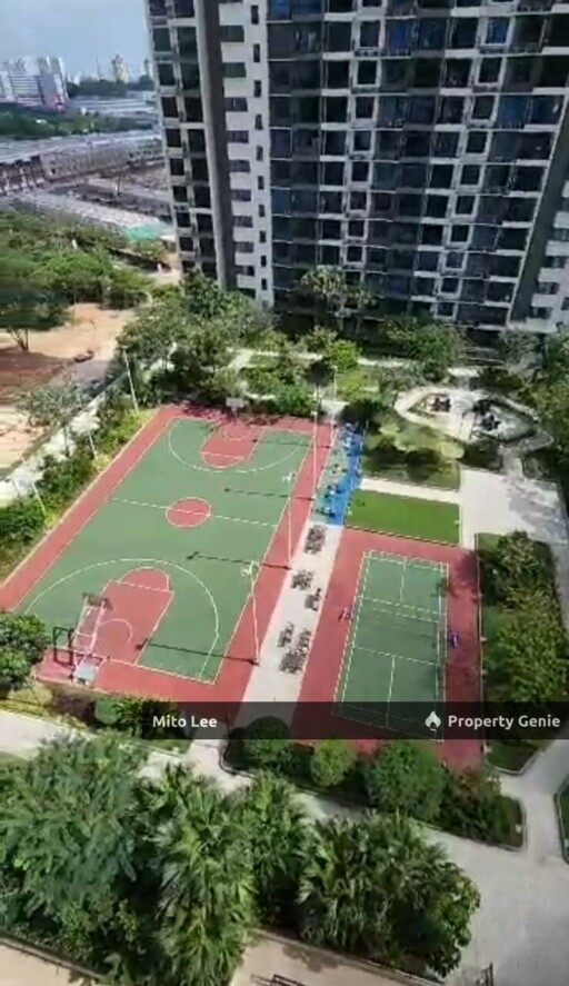 Central Park JB Studio For Rent!!