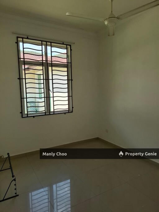 BUNGALOW Single Storey Taman Krubong Perdana Nr Cheng Durian Tunggal