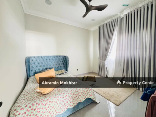 CORNER LOT Bungalow House 2 Storey Seksyen 6 Shah Alam Selangor
