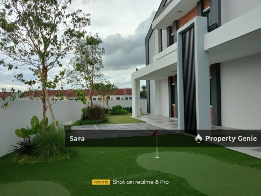 Lex Living, A Freehold 2-Storey Home in Panorama Lapangan, Botani!