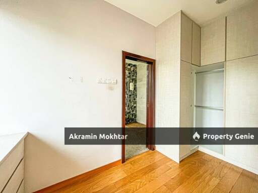 3 Storey Bungalow  Kemuning Residence ,Kota Kemuning  Shah Alam