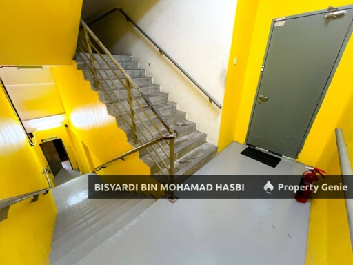 CORNER LOT & FACING MAIN ROAD, 3 STOREY SHOPLOT / OFFICE LOT PRESINT 11, PUTRAJAYA .