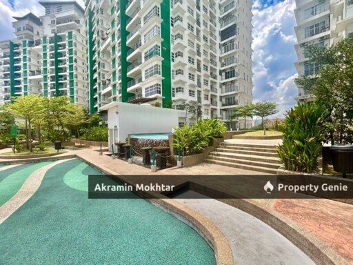 CORNER UNIT FACING POOL @ D’PINES CONDO, AMPANG