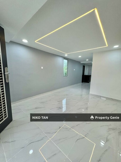 Jalan Geharu 2 Storey End Lot Taman Rinting For Sale