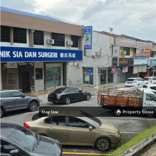 Shop office Ungku Tun Aminah adjoining unit, facing main road, Skudai