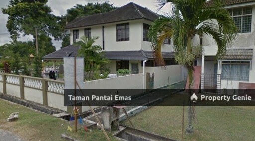 Taman Pantai Emas
