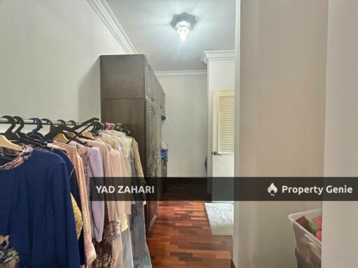 Alam Damai, Cheras | 2.5 Storey Semi D 6 Bedrooms | RM1.89M - Renovated and Extended 2 Rooms & Balcony