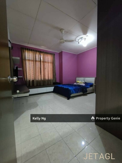 2 Sty House At Bandar Parkland For Sale