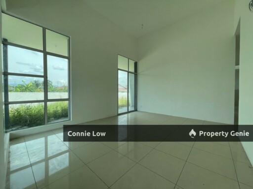 Full Loan ! Corner Single Storey SemiD Guarded Below Market Value!!!