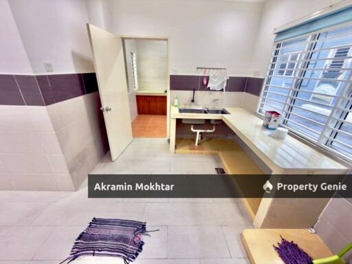 FACING OPEN, END LOT & RENOVATED | 2 Storey Terrace Vista Hill Bandar Mahkota Cheras, Cheras Selangor