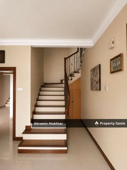 Freehold, Ground Floor, Corner Uni, Fully Renovated & 2 Parking | Duplex Desa Impiana Condominium, Taman Puchong Prima, Puchong.