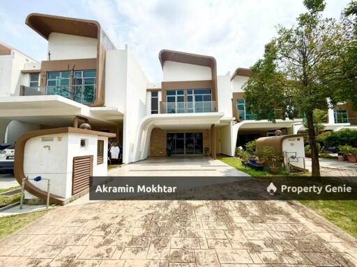 Freehold, Partially Furnished & Renovated | Double Storey Superlink Setia Villa, Setia Eco Glades, Cyberjaya