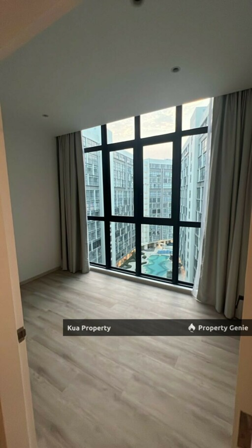 Milano 8 Apartment at Jalan Wan Alwi, Opposite Vivacity