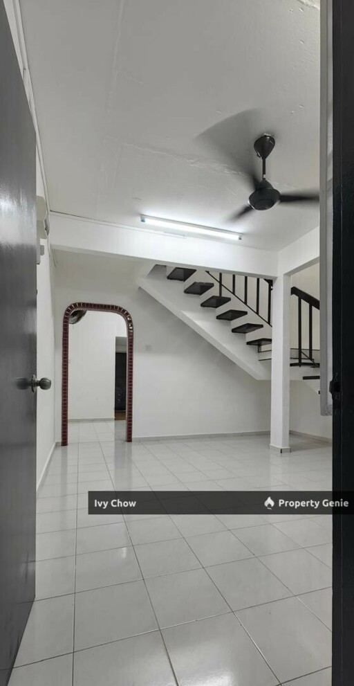 Taman megah kluang Low Cost for rent