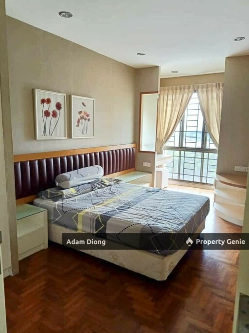 Molek Pine 1 Taman Molek Apartment