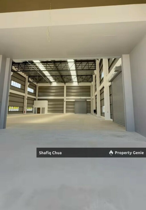Semi Detached Factory Elmina Business Park For Sale