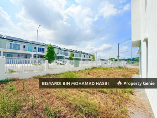 CORNER & FACING PLAYGROUND 2 Storey Terrace Tiara Sendayan, Labu Seremban.