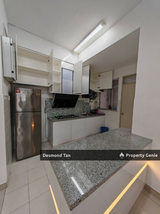 Kalista Residence, Kalista 2, Seremban 2 (Fully Furnishings & 4 Rooms)