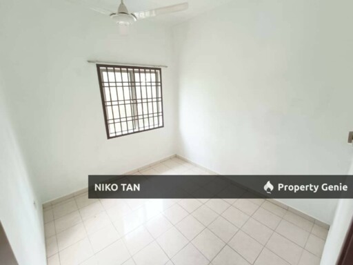 Jelatang Shop Apartment Renovated, Taman Cahaya Kota Puteri , Masai For Sale