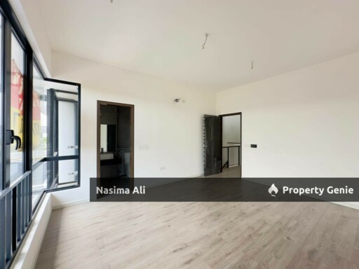 Open Facing Double Storey Bandar Bukit Raja Nadira Klang