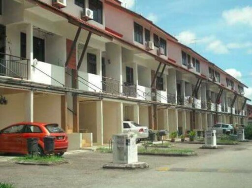 Palm Court Town House
